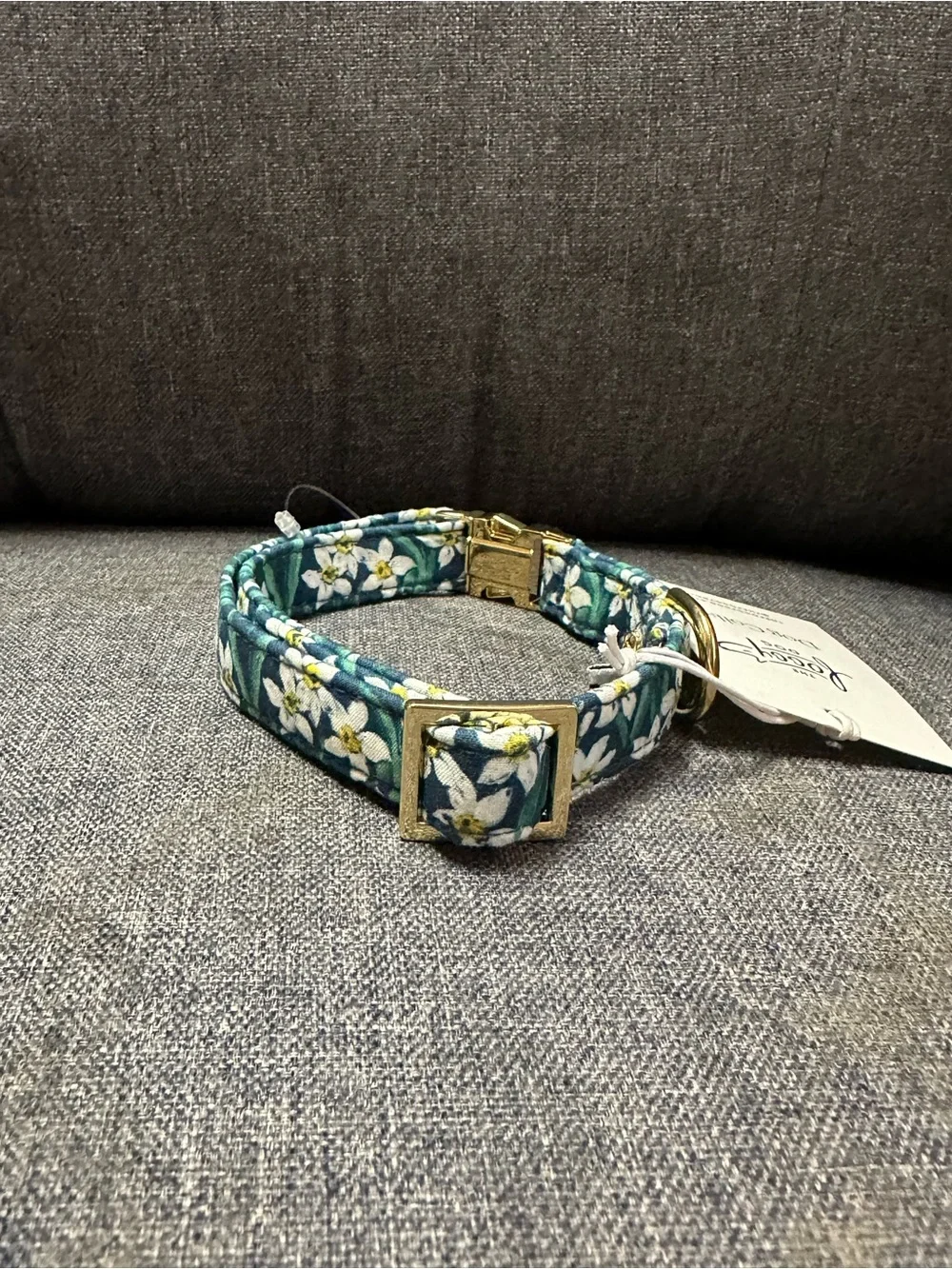 The Foggy Dog Floral Dog Collar